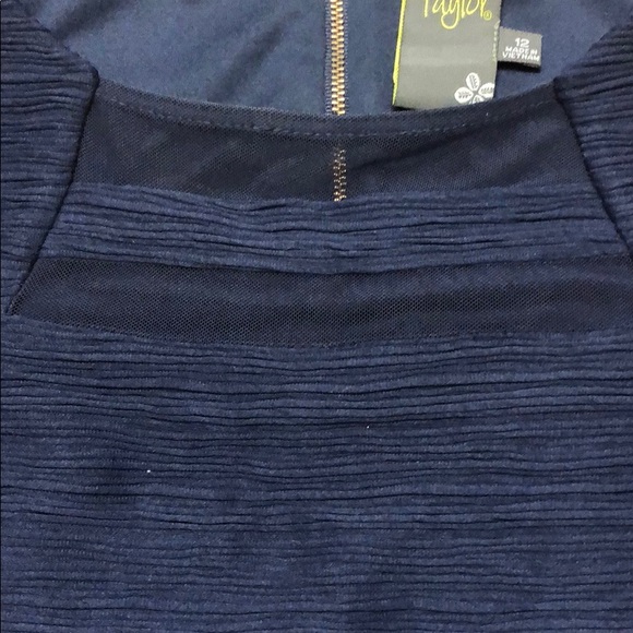 Taylor Navy Dress, Size 12, exposed zipper back. - Picture 9 of 12